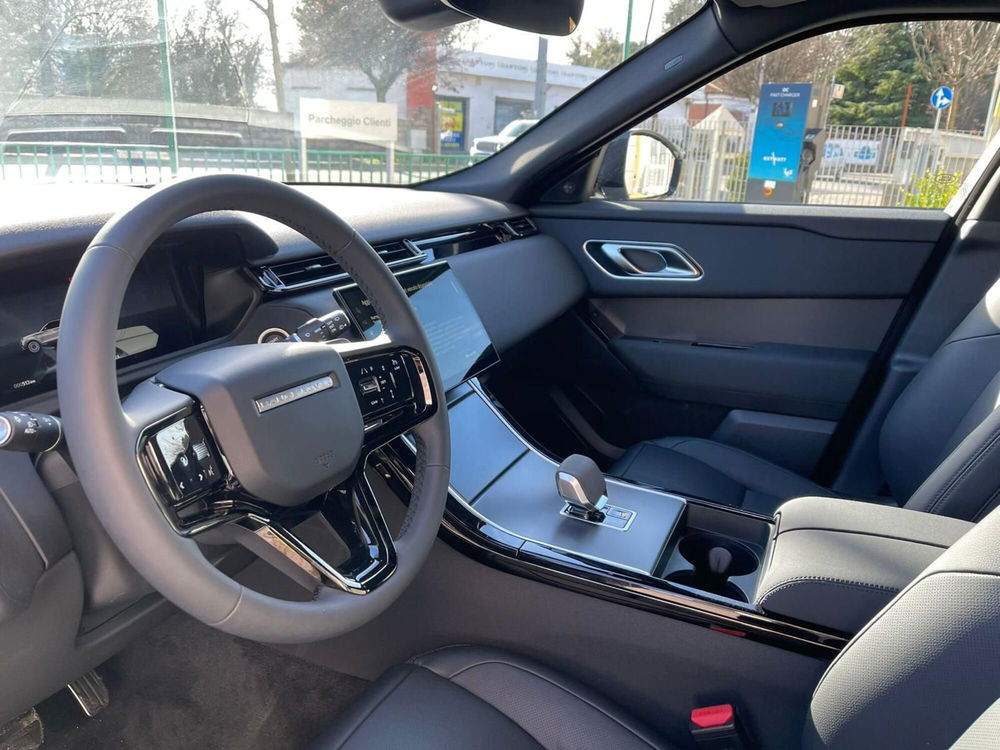 Land Rover Range Rover Velar usata a L'Aquila (16)