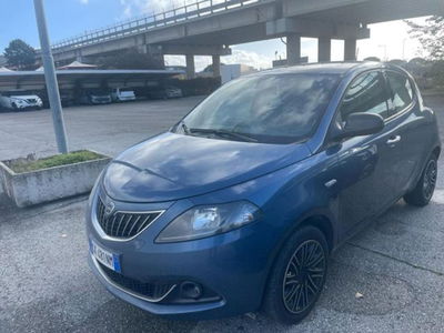 Lancia Ypsilon 1.0 FireFly 5 porte S&amp;S Hybrid Ecochic Gold  del 2022 usata a Corciano