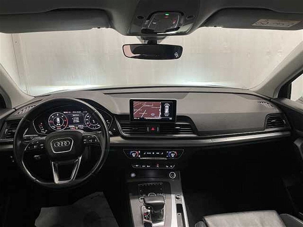 Audi Q5 2.0 TDI 190 CV quattro S tronic Business Sport  del 2019 usata a Lucca (3)