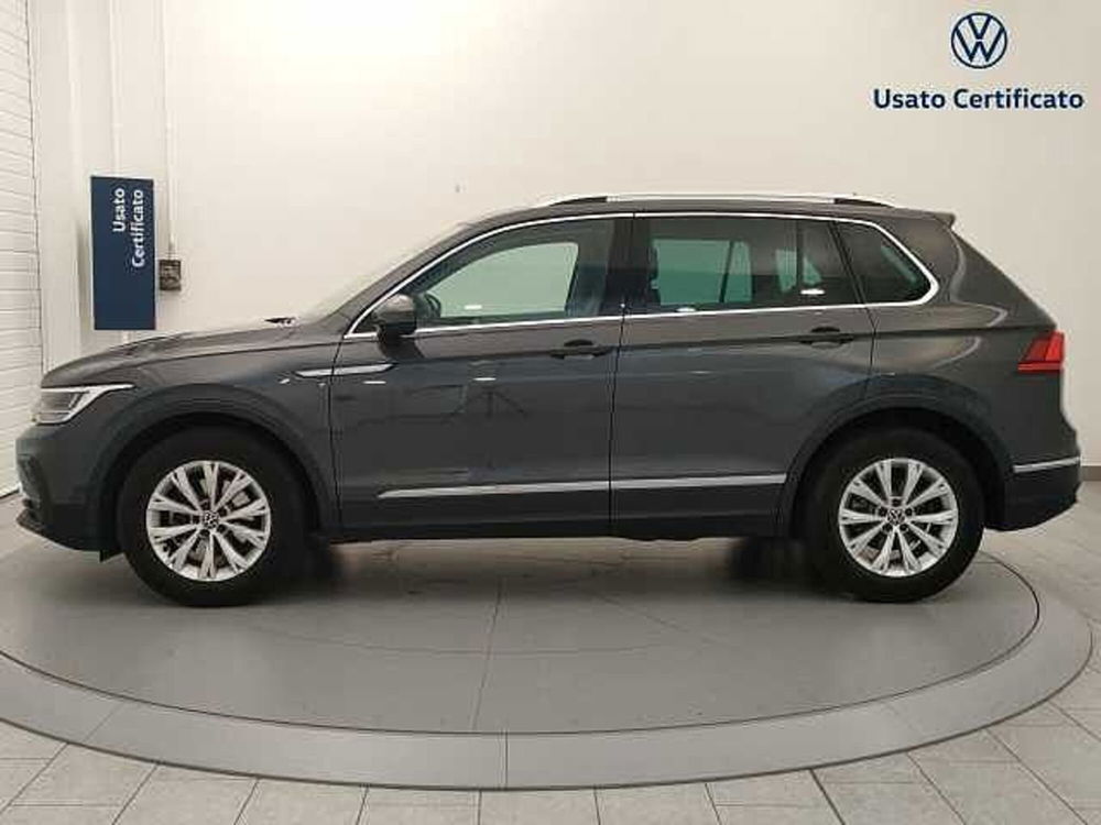 Volkswagen Tiguan 1.5 TSI ACT Life del 2021 usata a Busto Arsizio (3)