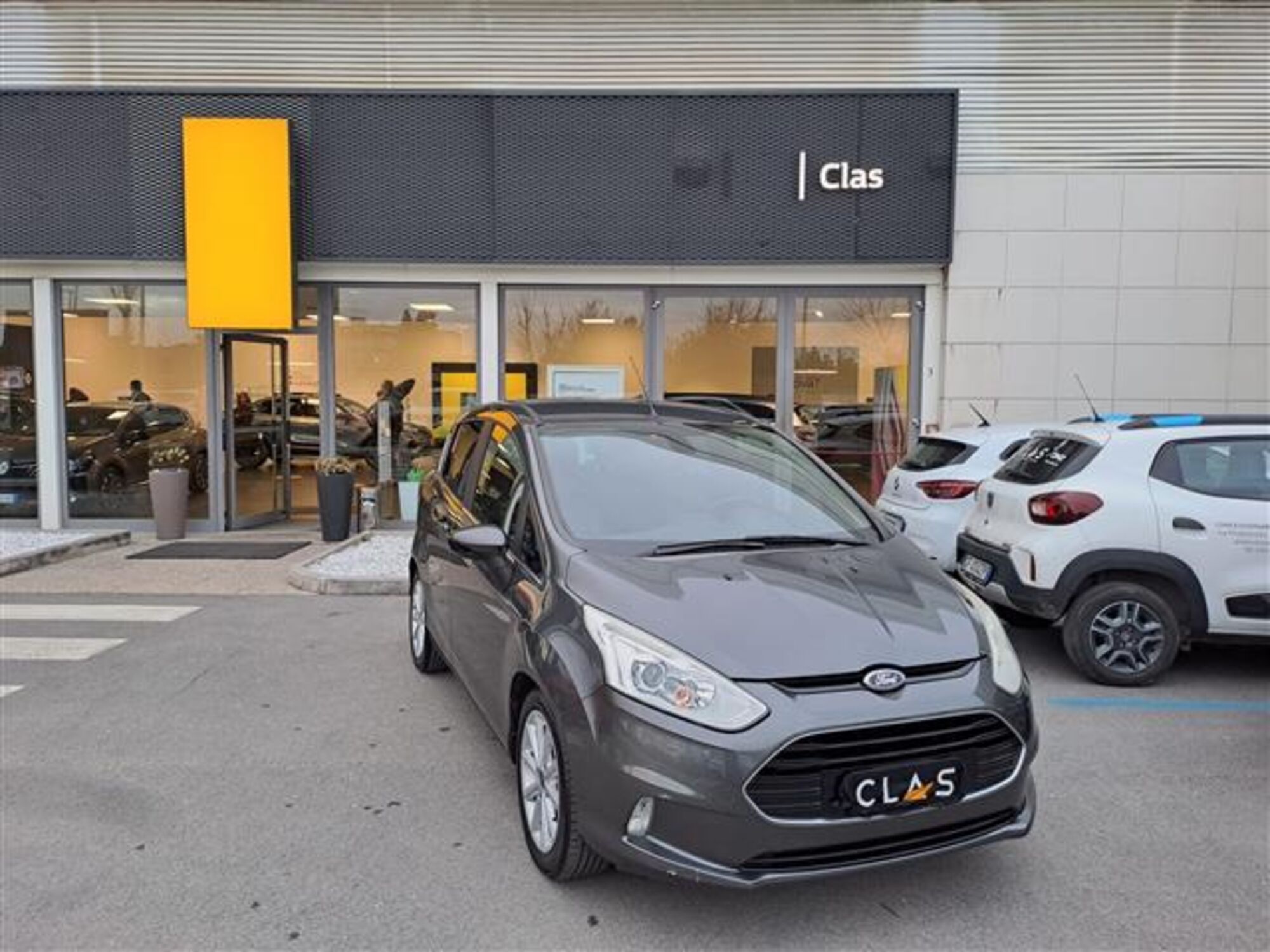 Ford B-Max B-Max 1.5 TDCi 75 CV  del 2016 usata a Livorno