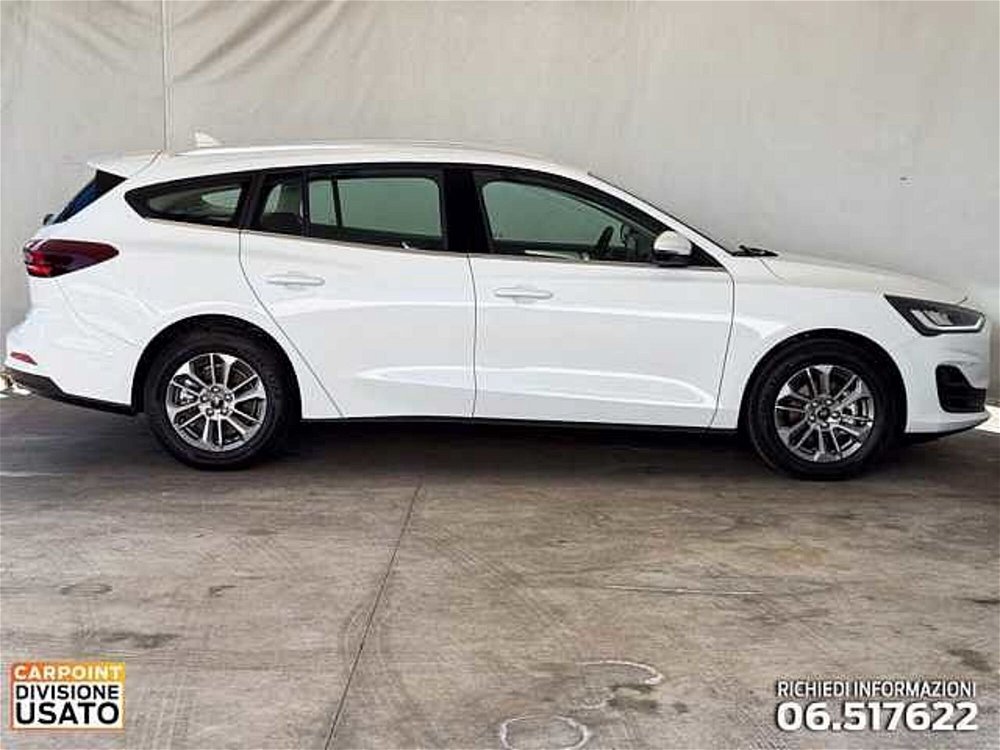 Ford Focus Station Wagon 1.0 EcoBoost 125 CV automatico SW Business nuova a Roma (5)
