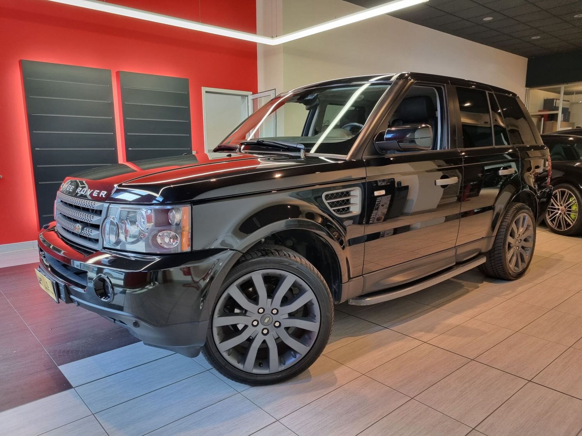 Land Rover Range Rover Sport 2.7 TDV6 HSE  del 2009 usata a Serravalle Pistoiese