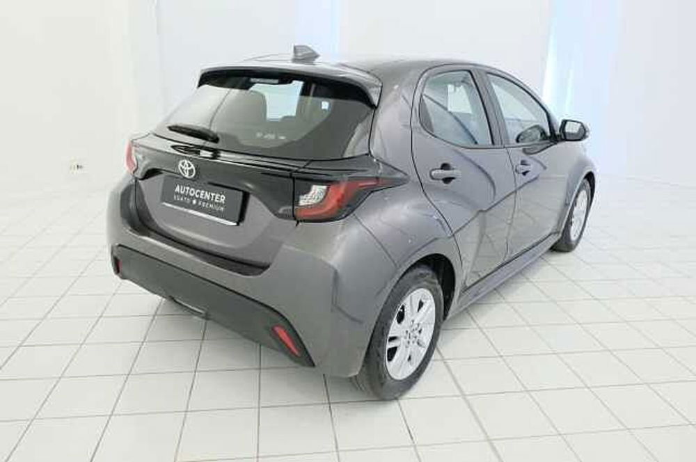 Toyota Yaris usata a Mantova (2)