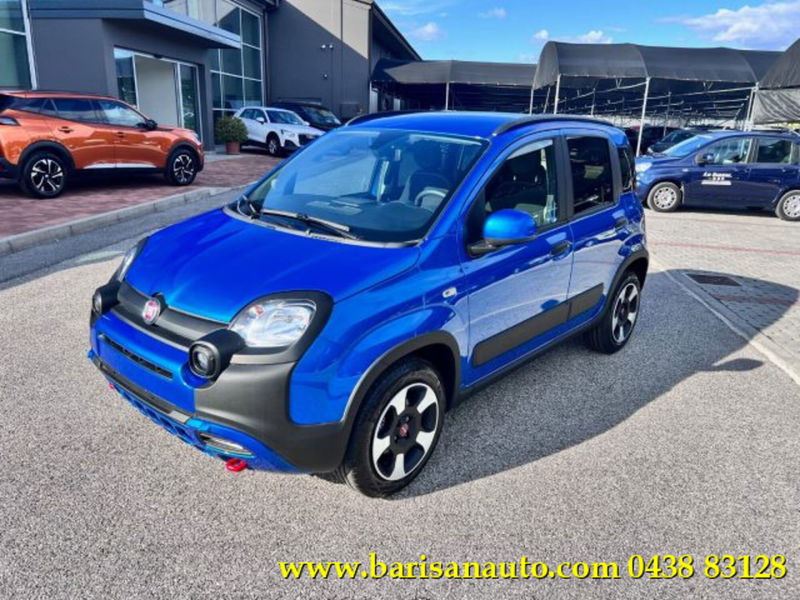 Fiat Panda Cross 1.0 firefly hybrid Cross s&amp;s 70cv 5p.ti nuova a Pieve di Soligo