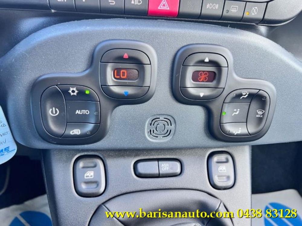 Fiat Panda Cross nuova a Treviso (12)