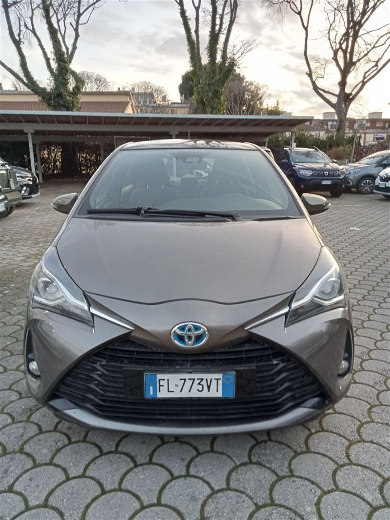 Toyota Yaris 1.5 Hybrid 5 porte Lounge Blue del 2017 usata a Firenze