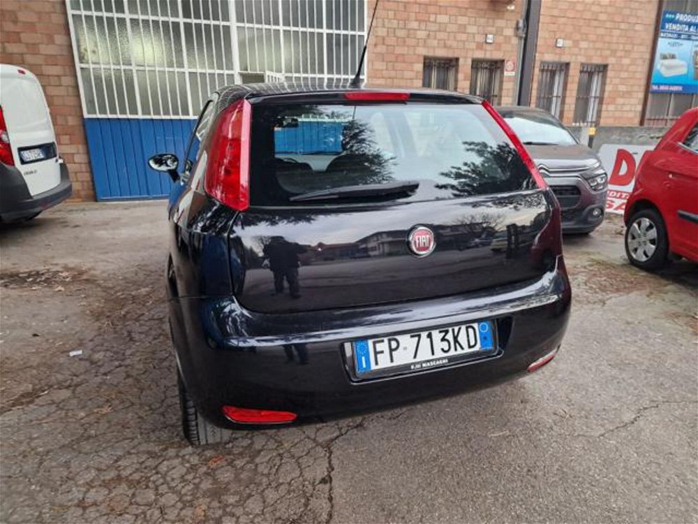 Fiat Punto 1.4 8V 5 porte Easypower Street  del 2018 usata a Faenza (4)