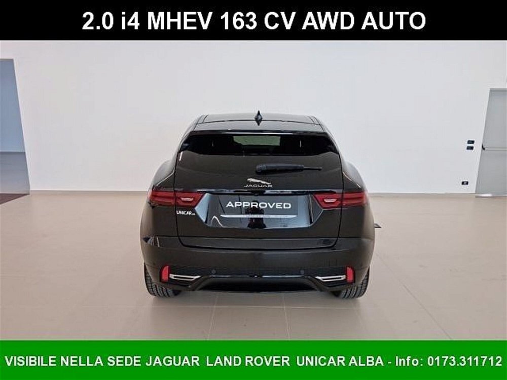 Jaguar E-Pace 2.0D I4 163 CV AWD Auto R-Dynamic S  nuova a Alba (3)