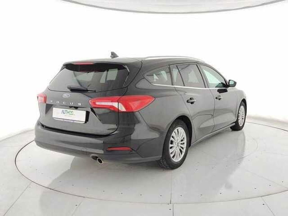 Ford Focus Station Wagon 1.0 EcoBoost 125 CV Start&Stop SW Titanium  del 2019 usata a Torino (4)