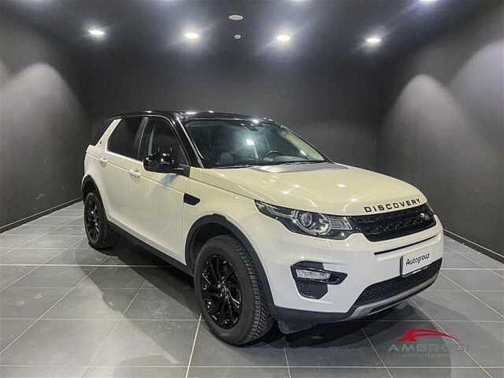 Land Rover Discovery Sport 2.0 TD4 150 CV Pure  del 2018 usata a Corciano (2)