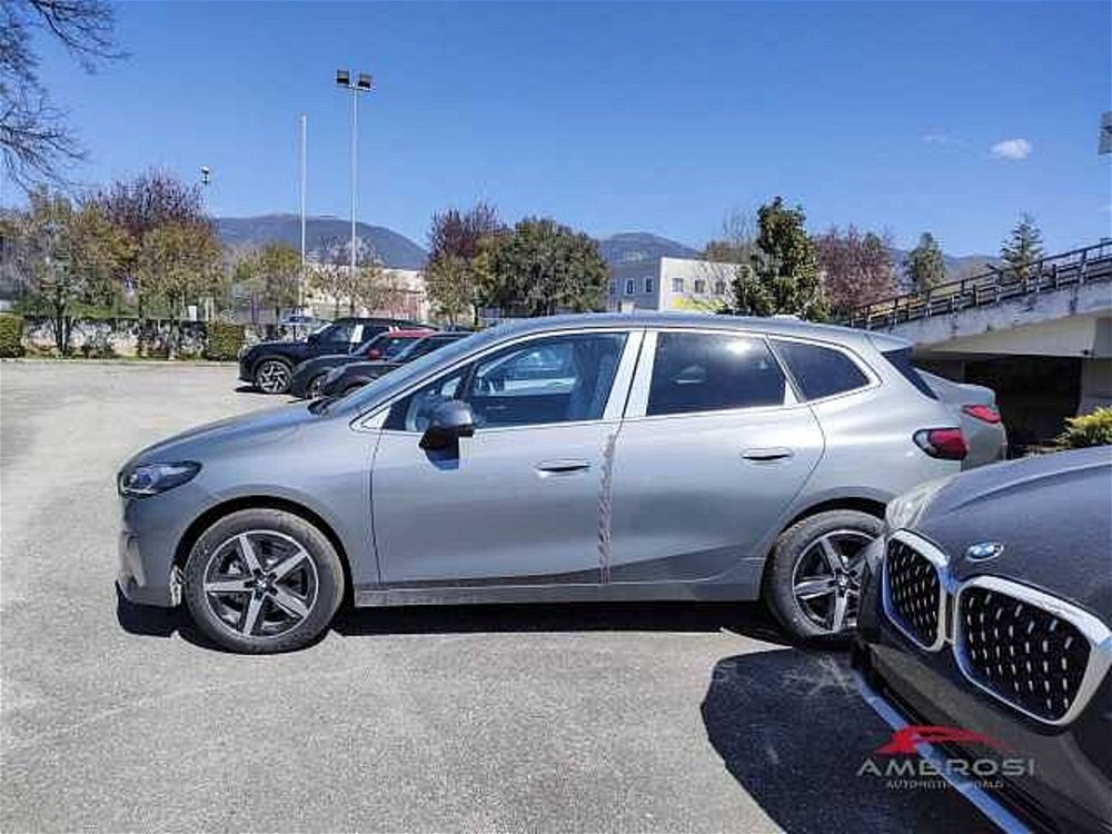 BMW Serie 2 Active Tourer 218d xDrive  Luxury  nuova a Viterbo (4)