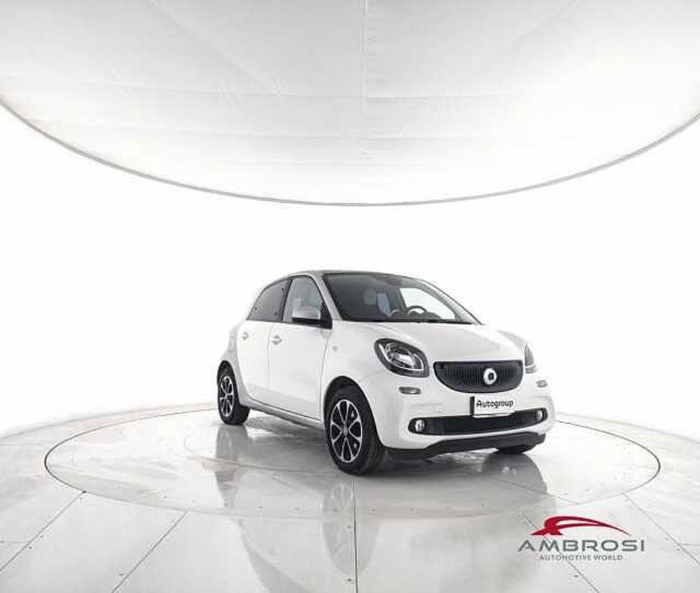 smart forfour usata a Viterbo (2)