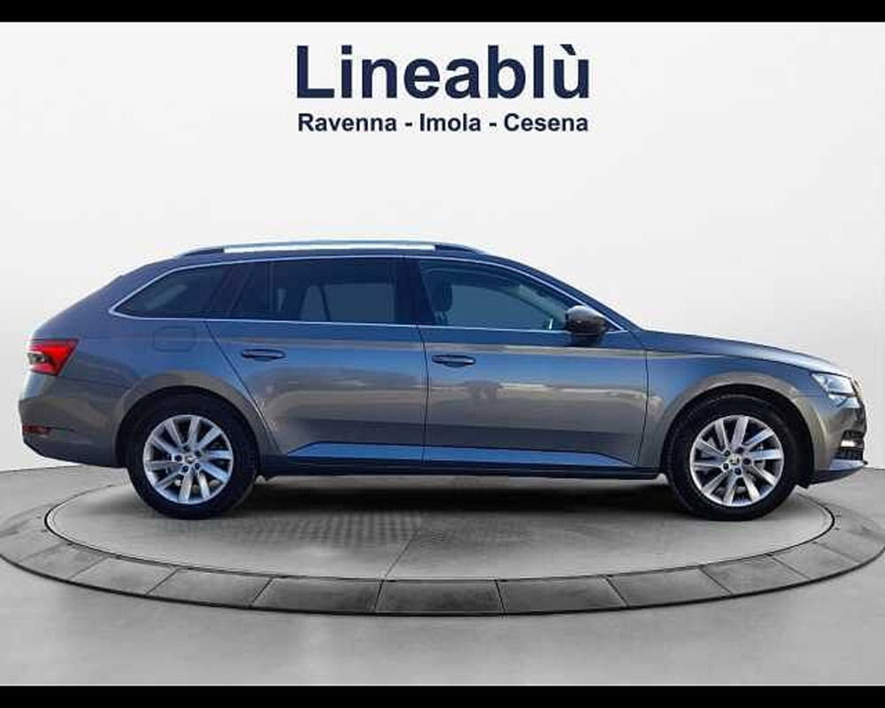 Skoda Superb Station Wagon usata a Ravenna (6)