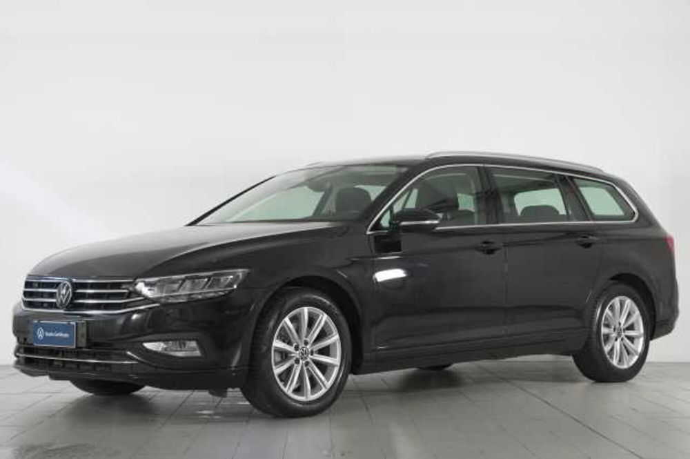 Volkswagen Passat Variant usata a Como