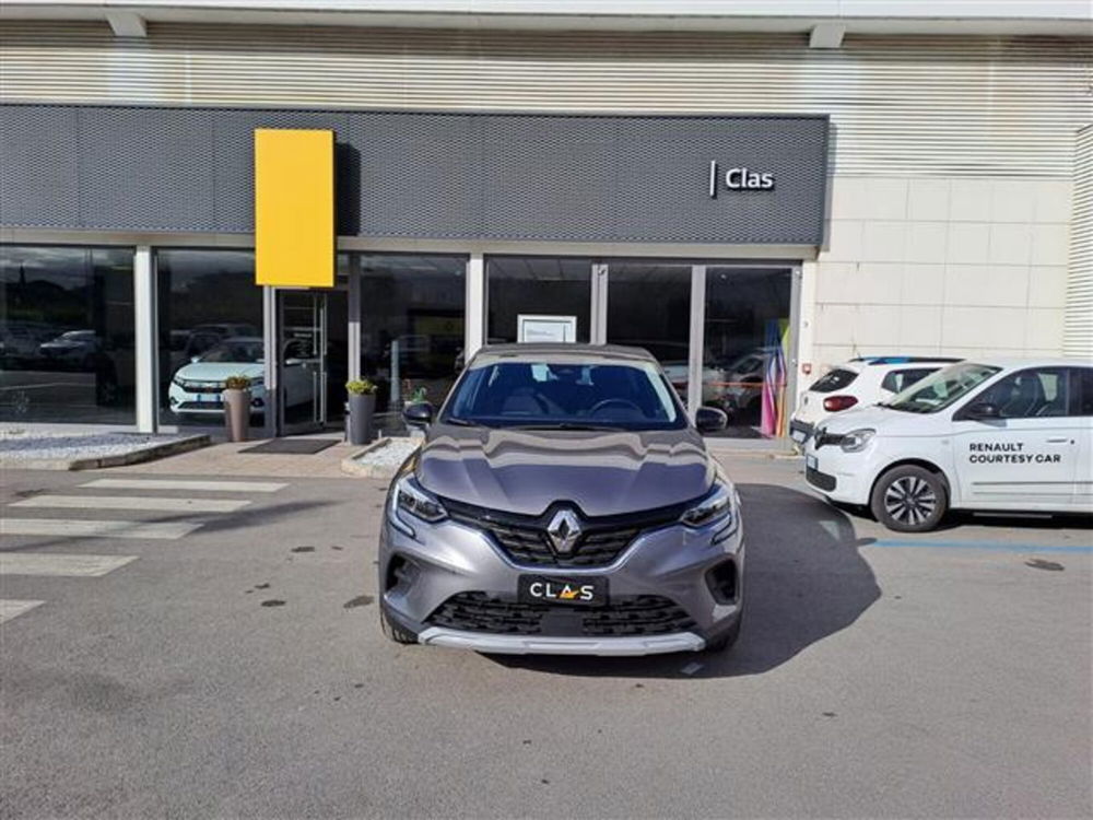 Renault Captur TCe 100 CV GPL Zen  del 2022 usata a Livorno (3)