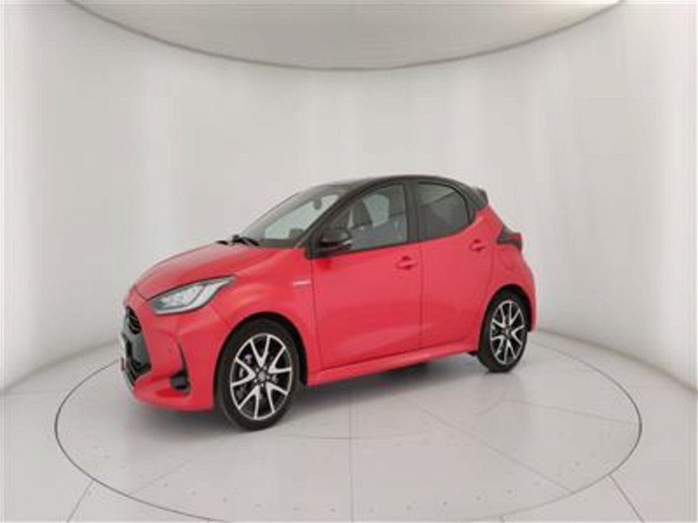 Toyota Yaris 130 Premiere del 2021 usata a Bari (2)
