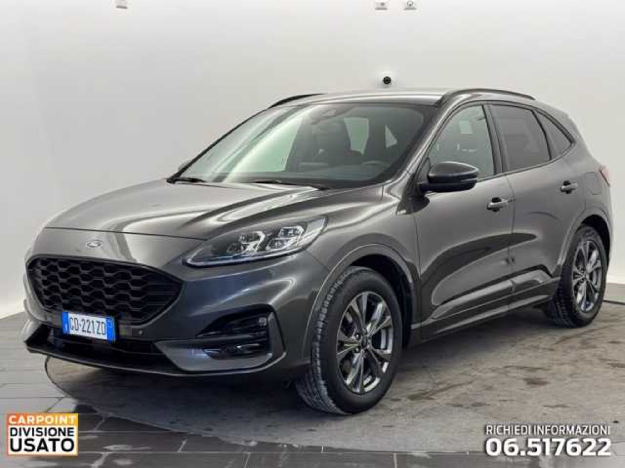 Ford Kuga 1.5 EcoBlue 120 CV 2WD ST-Line X  del 2020 usata a Roma