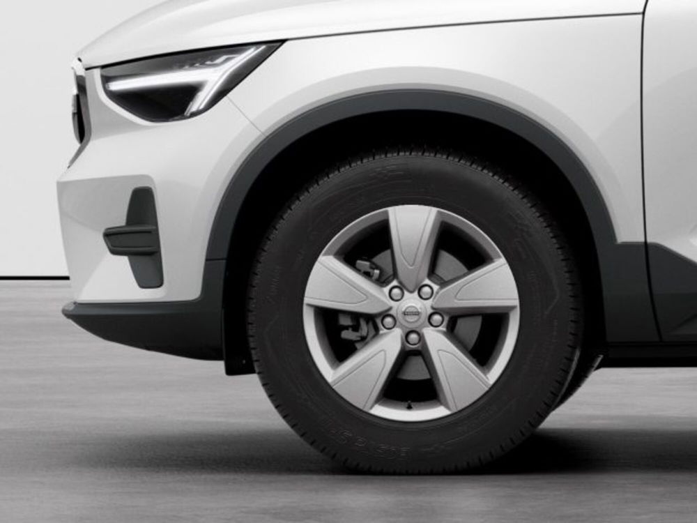 Volvo XC40 nuova a Modena (8)