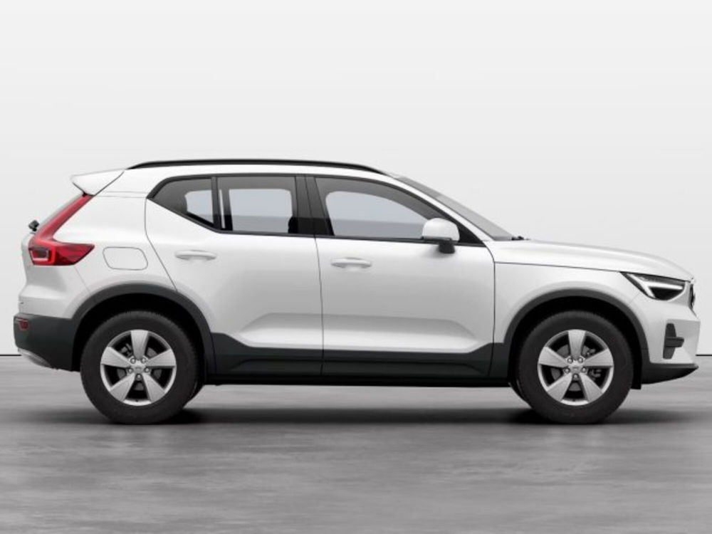 Volvo XC40 nuova a Modena (6)