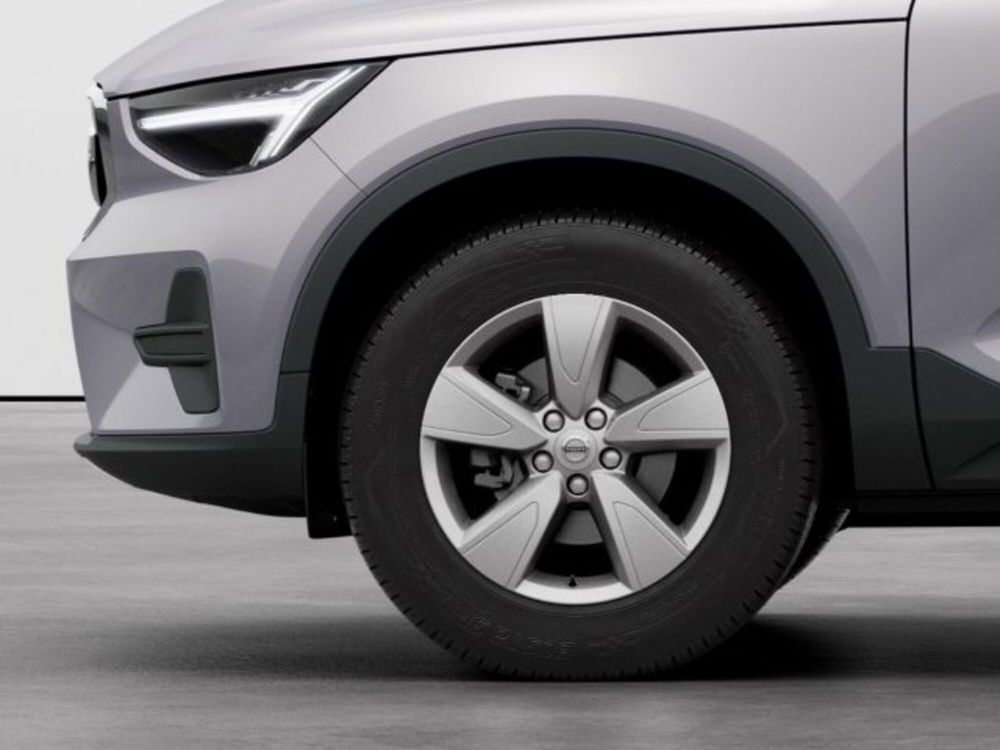 Volvo XC40 nuova a Modena (8)