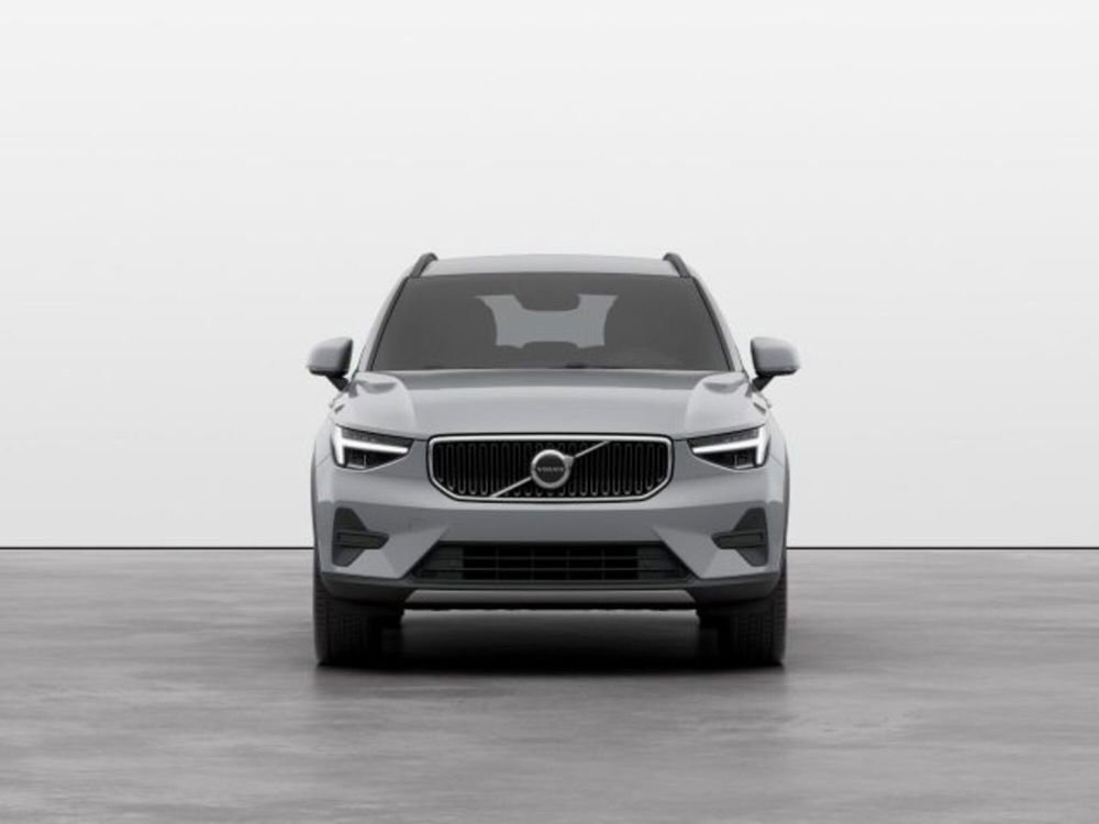 Volvo XC40 nuova a Modena (7)