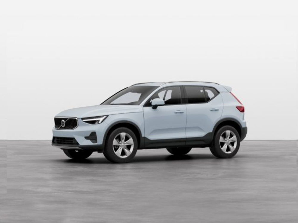 Volvo XC40 nuova a Modena (2)