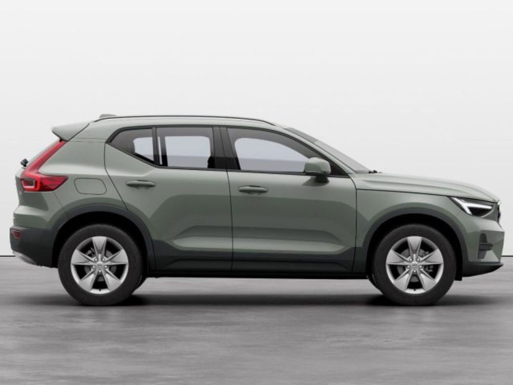 Volvo XC40 nuova a Modena (6)