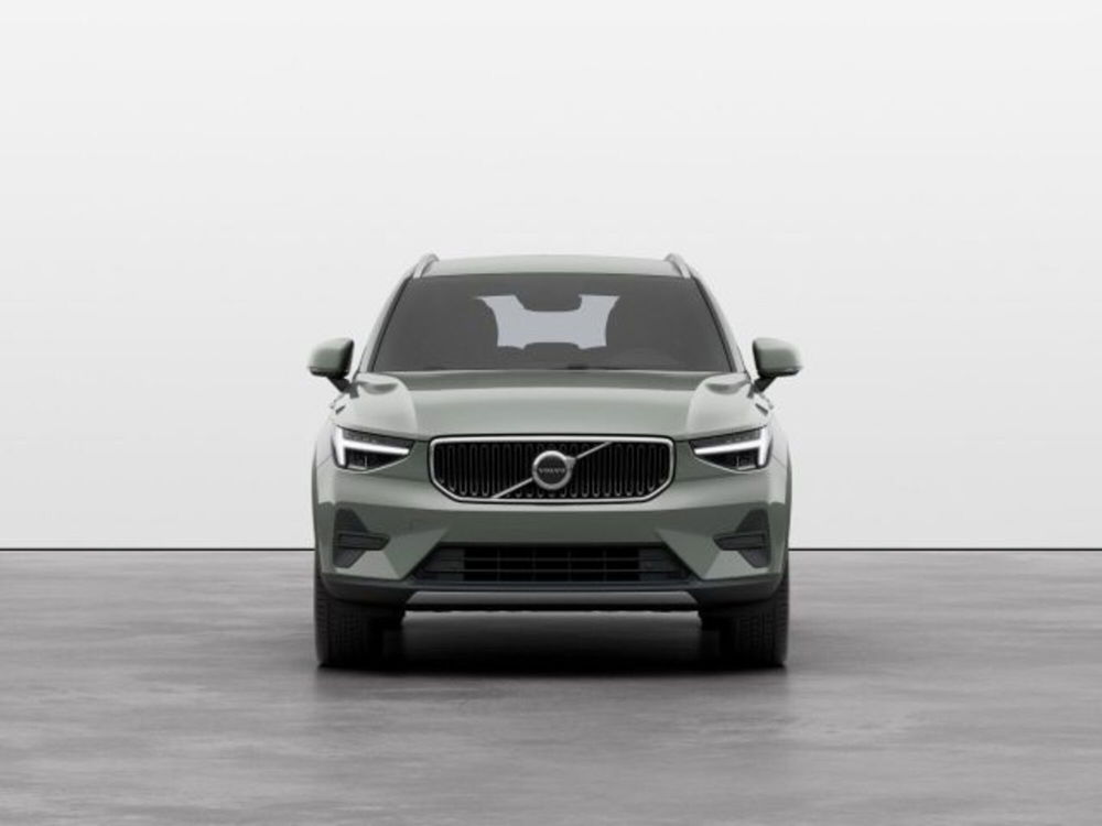 Volvo XC40 nuova a Modena (7)