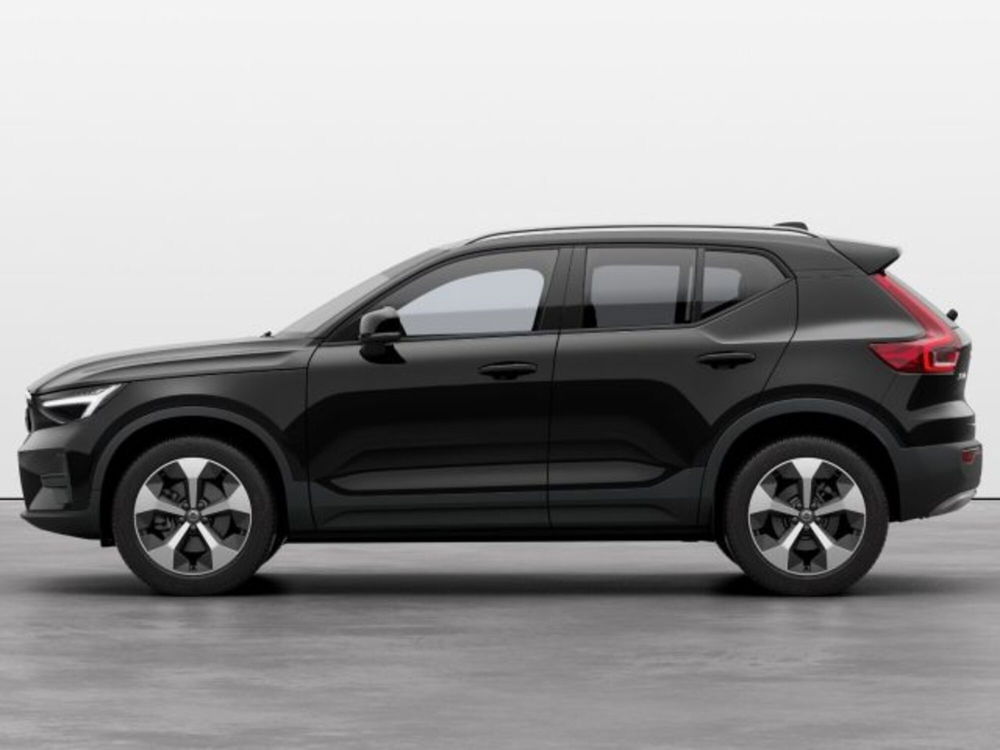 Volvo XC40 nuova a Modena (3)