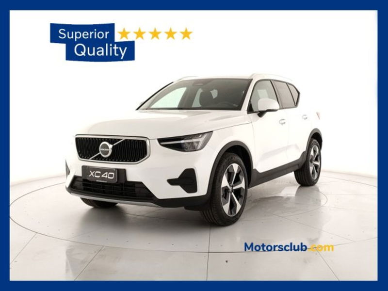 Volvo XC40 B3 automatico Core  nuova a Modena