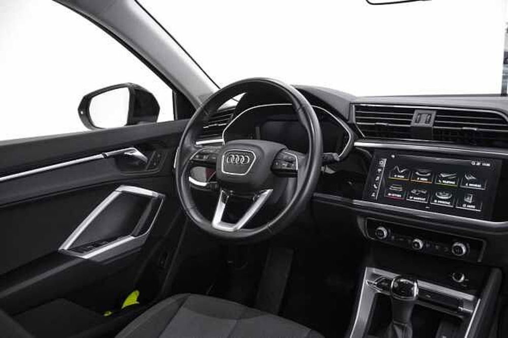 Audi Q3 Sportback usata a Varese (8)