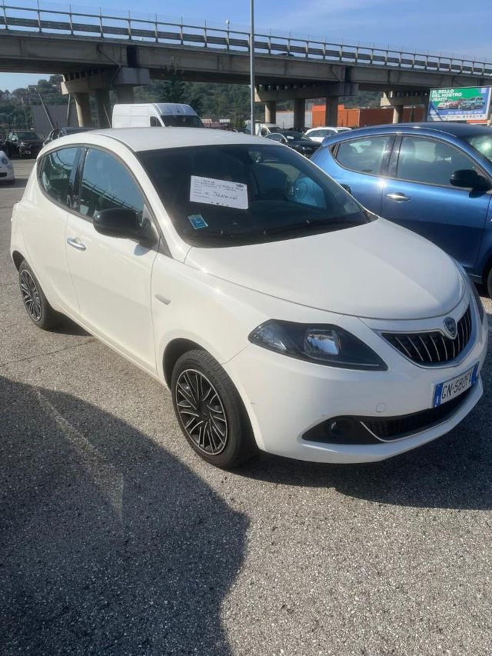 Lancia Ypsilon usata a Perugia (3)