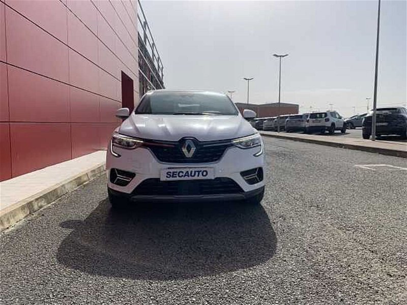 Renault Arkana E-Tech 145 CV Intens  del 2022 usata a Sestu