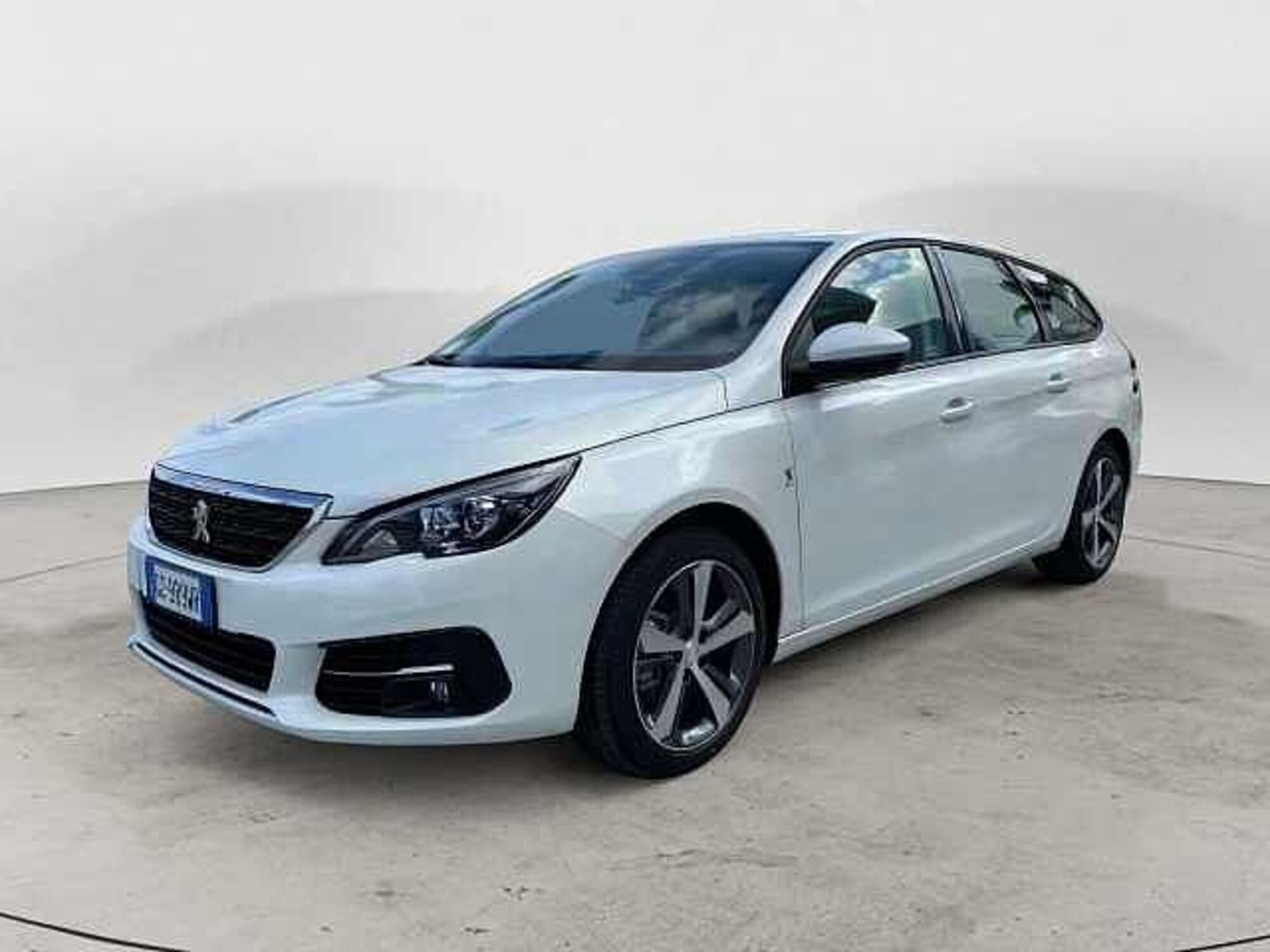 Peugeot 308 SW PureTech Turbo 110 S&amp;S Access  del 2020 usata a Ragusa