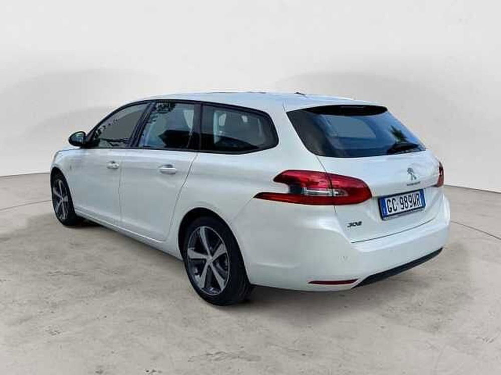 Peugeot 308 SW PureTech Turbo 110 S&S Access  del 2020 usata a Ragusa (4)