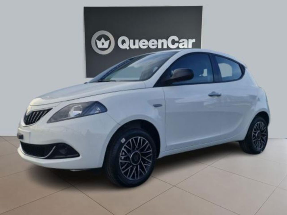 Lancia Ypsilon nuova a Torino