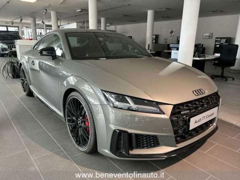 Audi TT Coup&eacute; 45 TFSI nuova a Pratola Serra