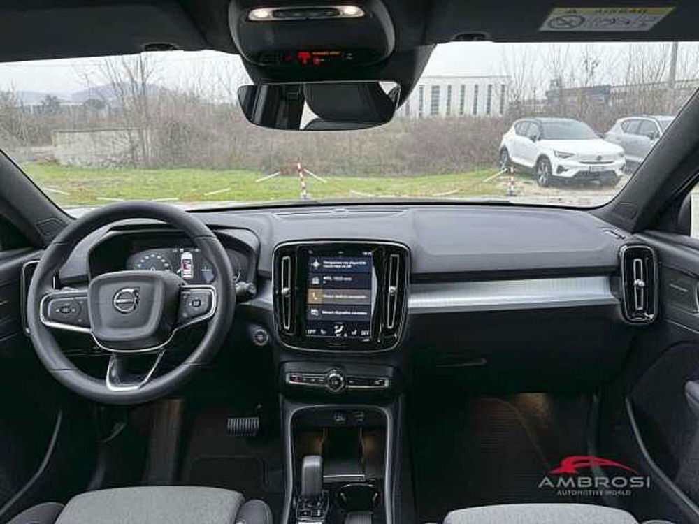 Volvo XC40 usata a Viterbo (8)