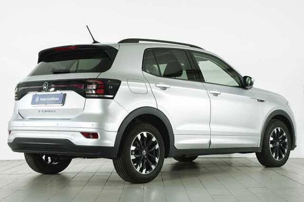 Volkswagen T-Cross usata a Como (4)