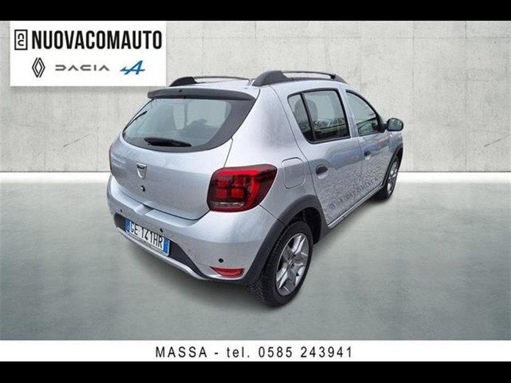 Dacia Sandero Stepway 1.0 TCe 100 CV ECO-G Comfort del 2021 usata a Sesto Fiorentino (4)