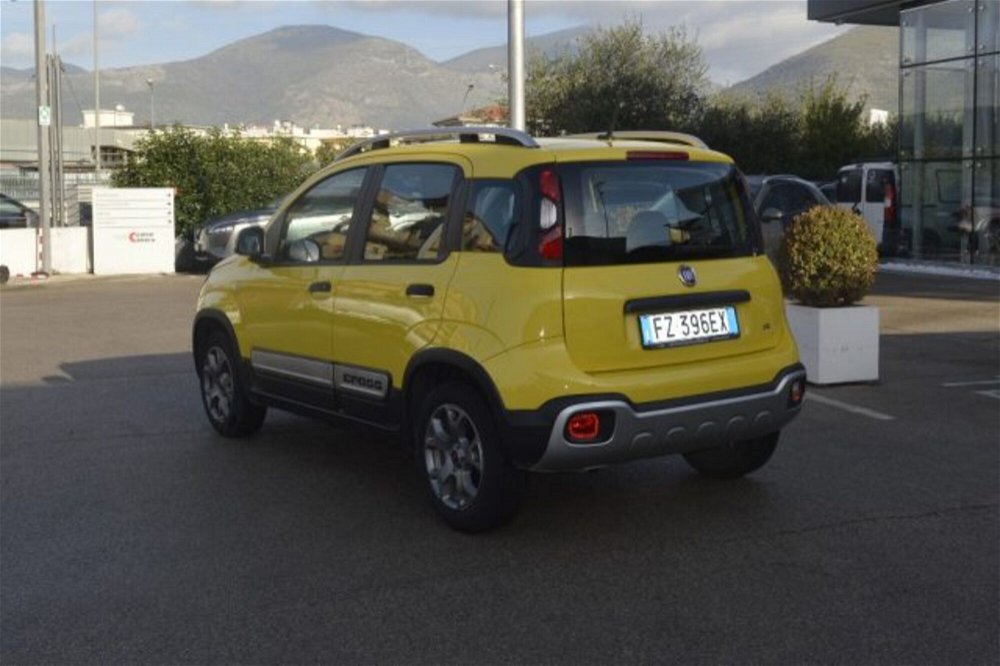 Fiat Panda 1.2 City Cross  del 2019 usata a Fondi (5)