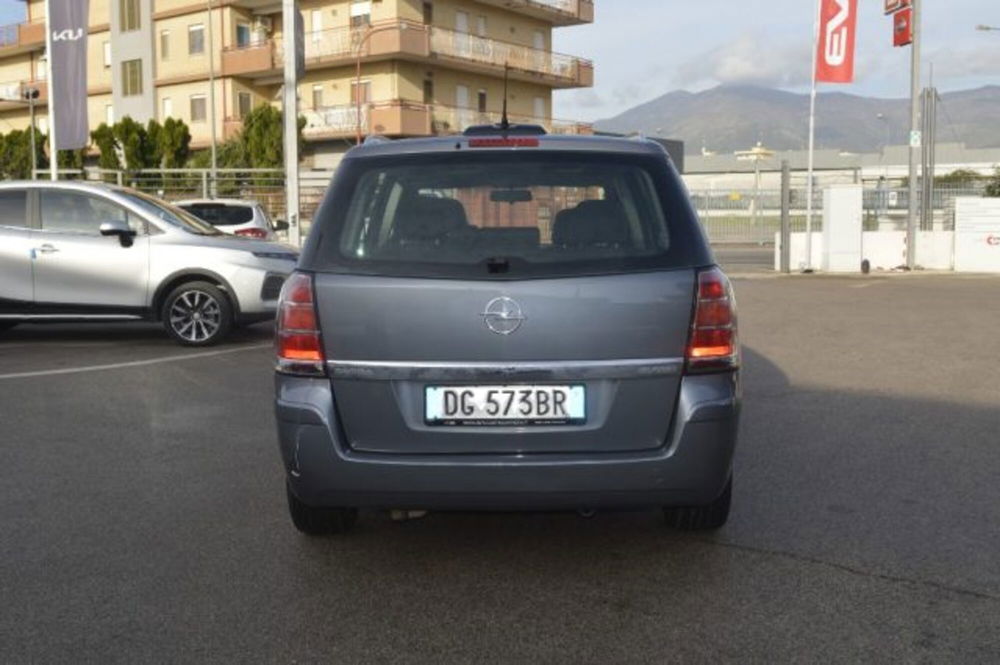 Opel Zafira usata a Latina (6)