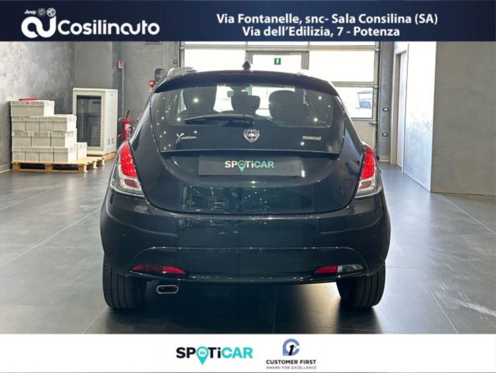 Lancia Ypsilon usata a Salerno (6)