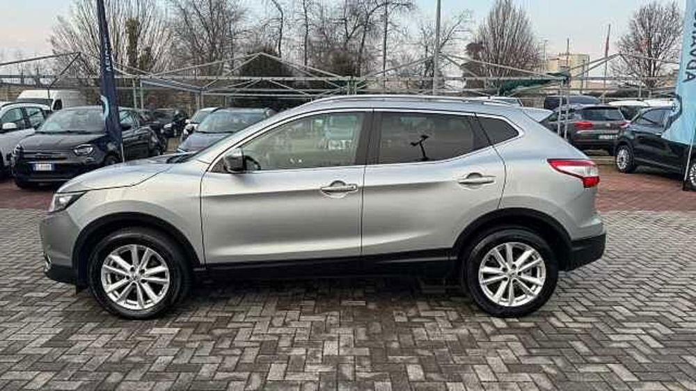 Nissan Qashqai 1.6 dCi 2WD N-Connecta  del 2017 usata a Legnano (2)