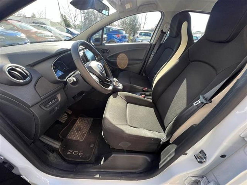 Renault Zoe usata a Livorno (9)