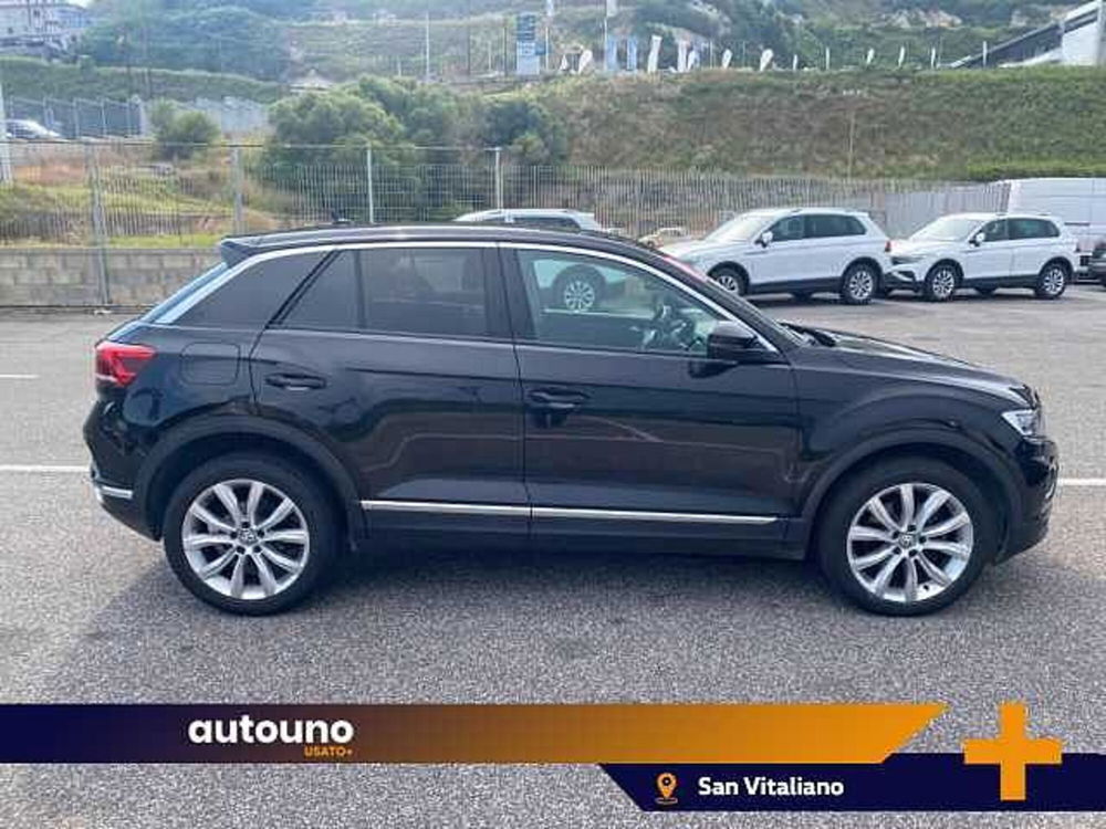 Volkswagen T-Roc 2.0 TDI SCR 150 CV DSG Advanced BlueMotion Technology del 2020 usata a Pozzuoli (2)