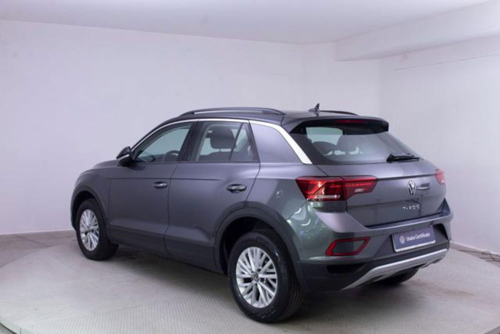 Volkswagen T-Roc usata a Novara (4)