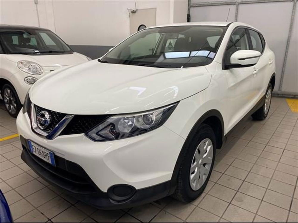 Nissan Qashqai usata a Macerata (2)