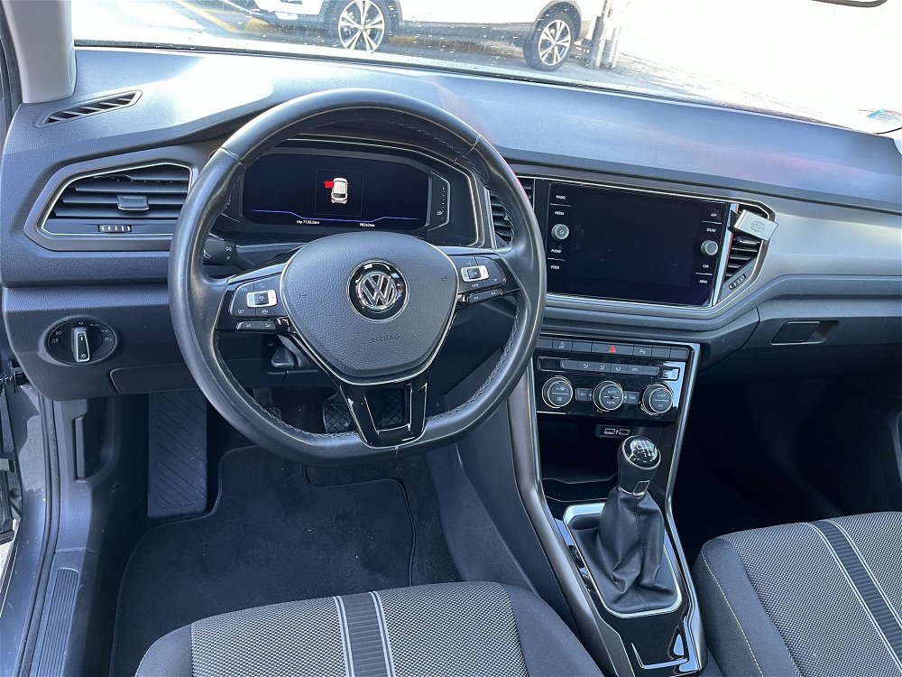 Volkswagen T-Roc 1.0 TSI 115 CV Style BlueMotion Technology  del 2018 usata a Rimini (3)